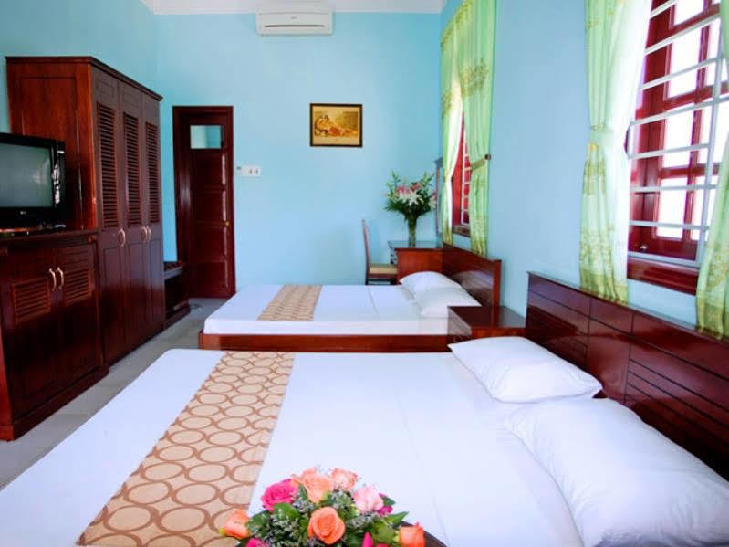 Oyo 381 Tuyet Mai Hotel Nha Trang Bagian luar foto