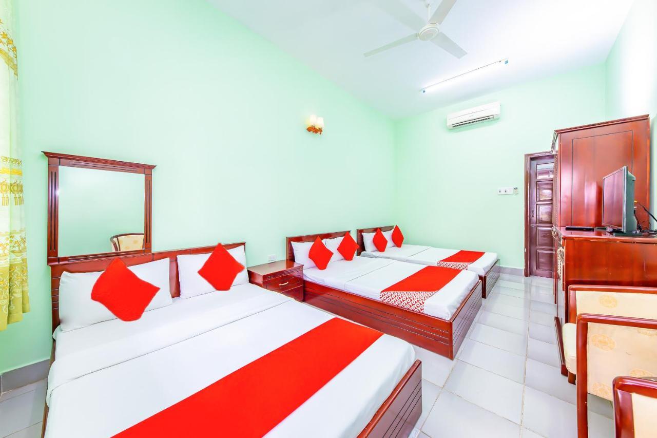Oyo 381 Tuyet Mai Hotel Nha Trang Bagian luar foto
