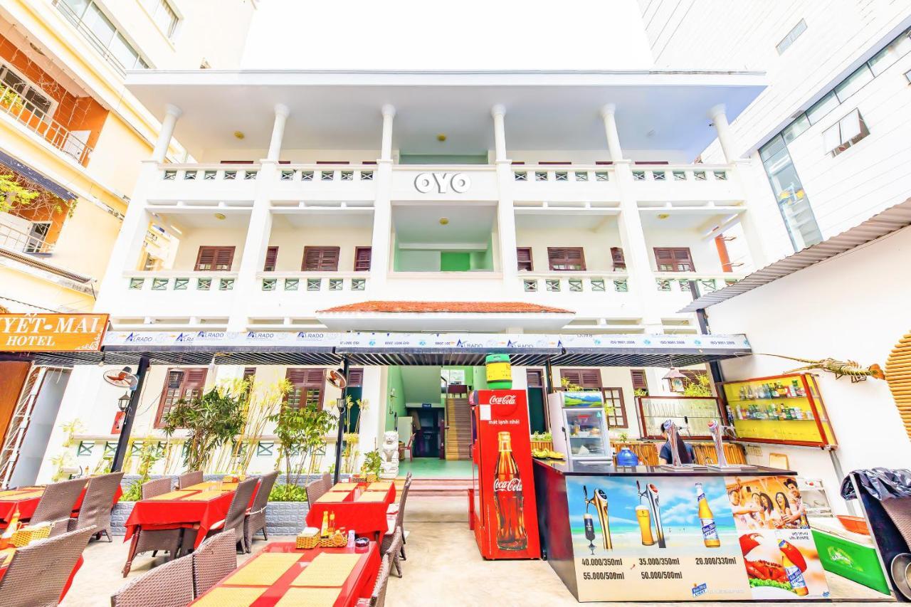 Oyo 381 Tuyet Mai Hotel Nha Trang Bagian luar foto