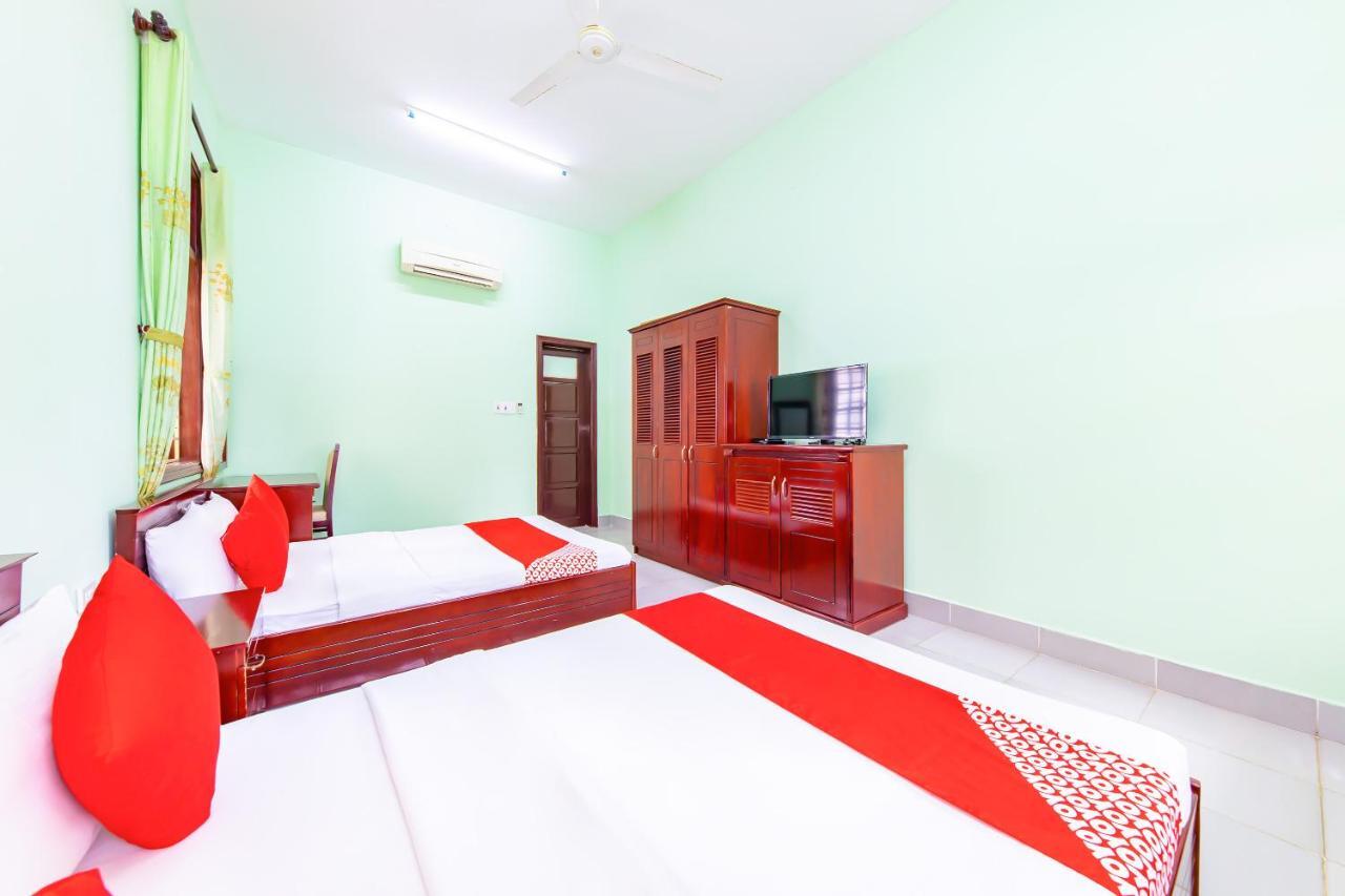 Oyo 381 Tuyet Mai Hotel Nha Trang Bagian luar foto