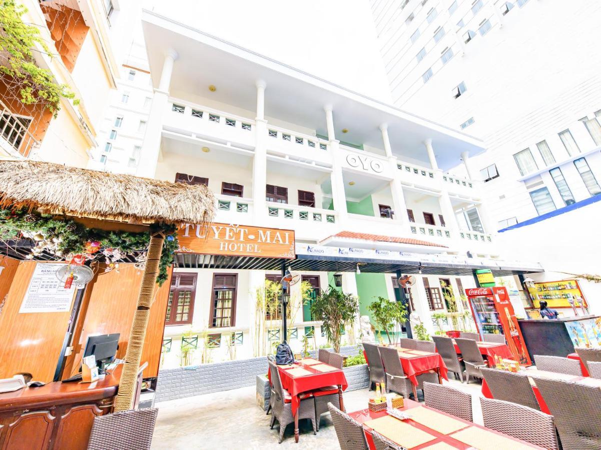 Oyo 381 Tuyet Mai Hotel Nha Trang Bagian luar foto